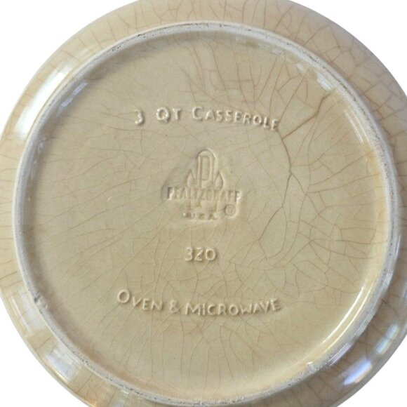 Vintage 1970s Pfaltzgraff Village 3 Qt Casserole with Lid Stoneware Made in USA - Picture 3 of 10